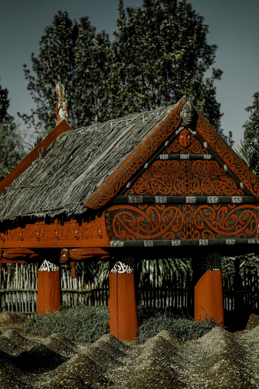 Maori meeting house carving wood traditional detailed